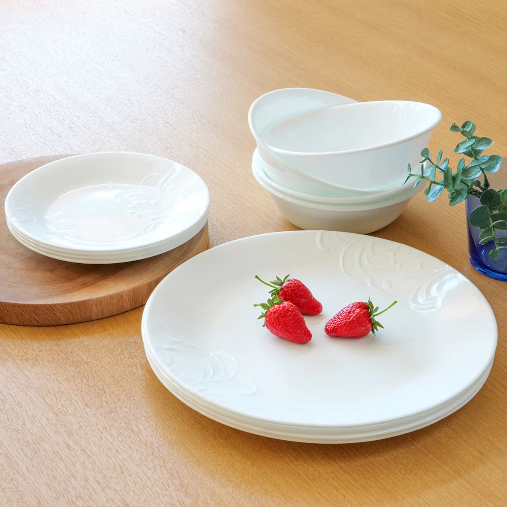 コレールの白い食器