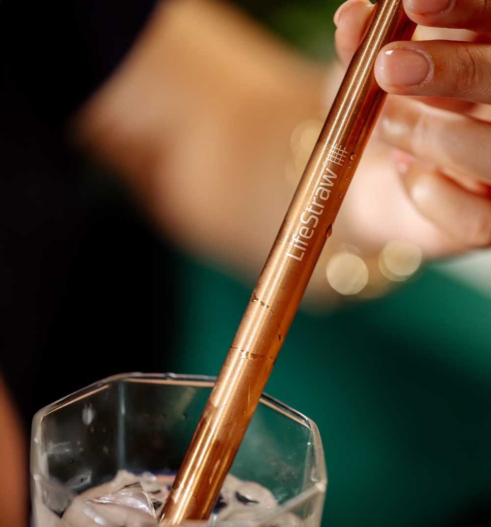 オレンジのライフストローの写真